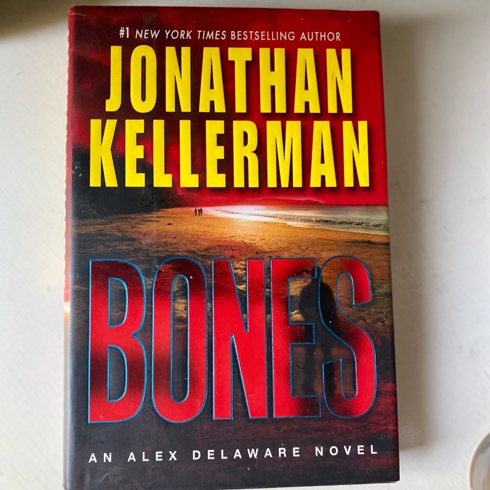 NY TIMES BEST SELLER “BONES” BY JONATHAN KELLERMAN HARDCOVER BOOK